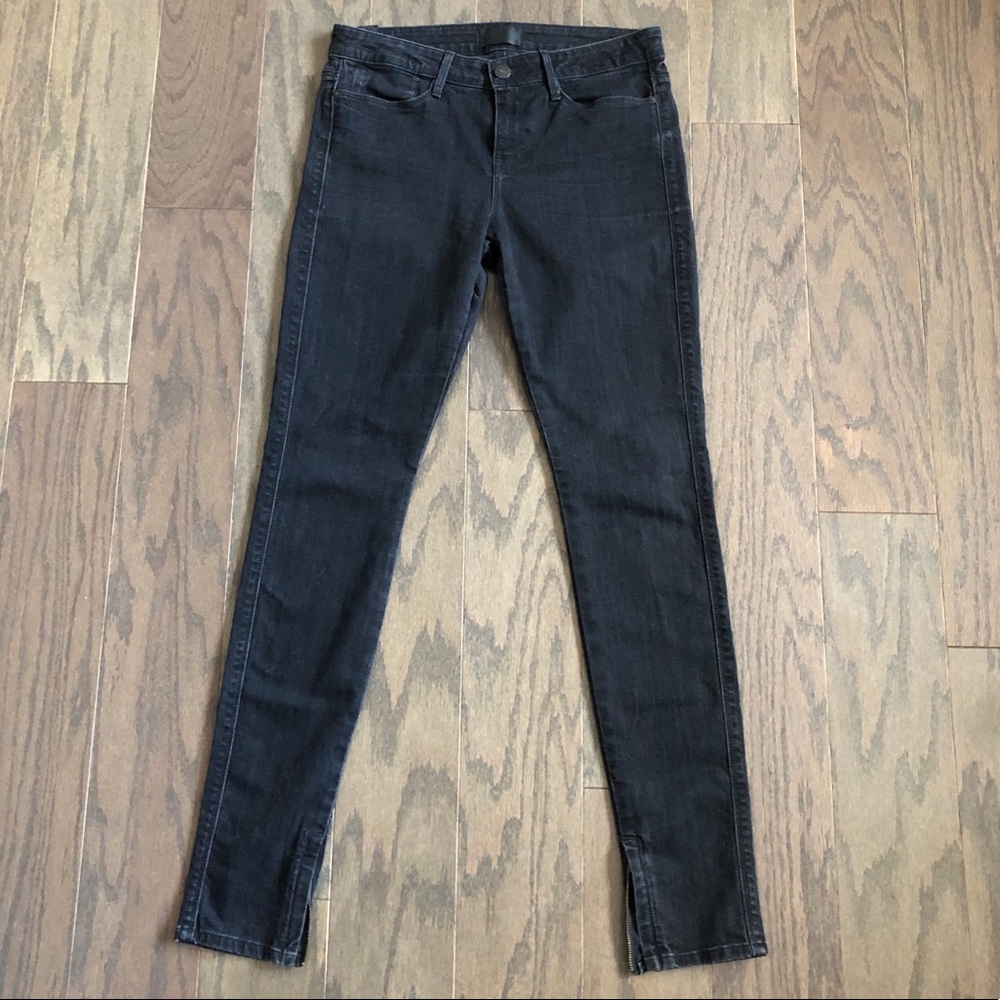 Vince Ankle Zippier Black Skinny Jeans